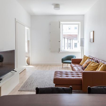 Classy 2Bdr Apartment In Downtown By Lovelystay Lisbon Luaran gambar