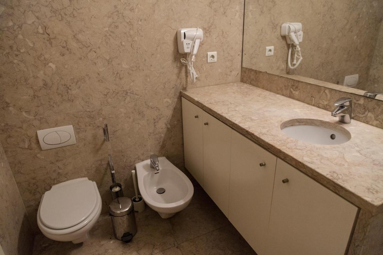 Classy 2Bdr Apartment In Downtown By Lovelystay Lisbon Luaran gambar